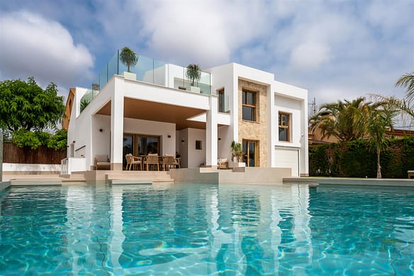 Key Ready Villa Alicante