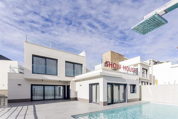 Three Bedroom Villas Alicante